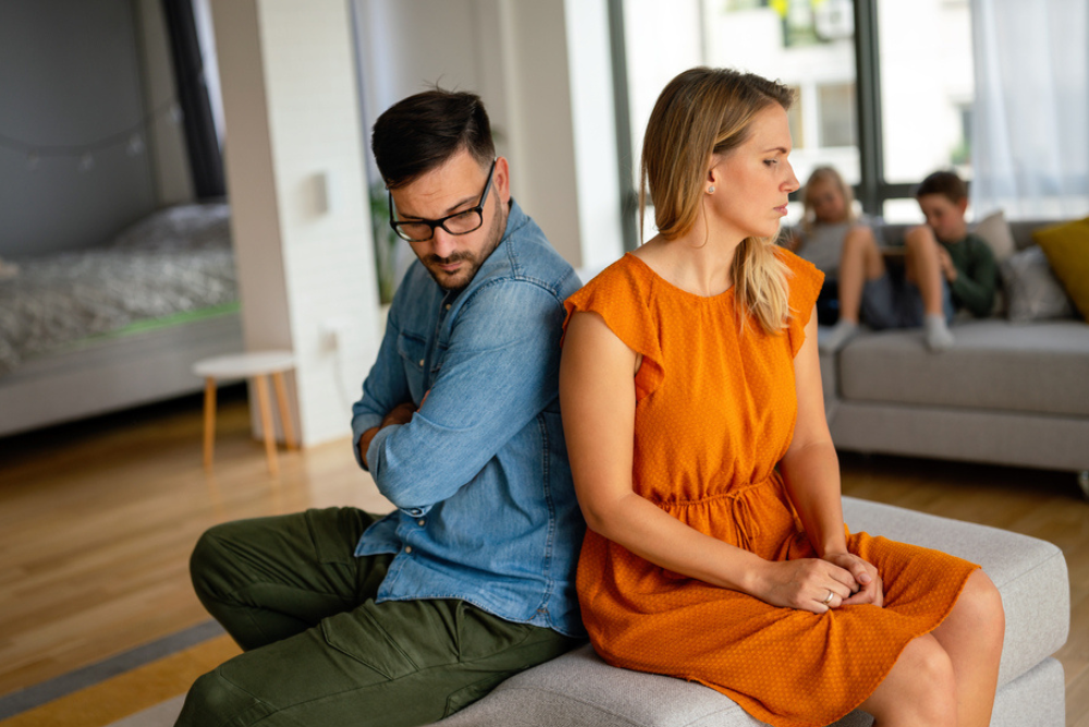 How to Keep Your Divorce Private When You’re In the Public Eye