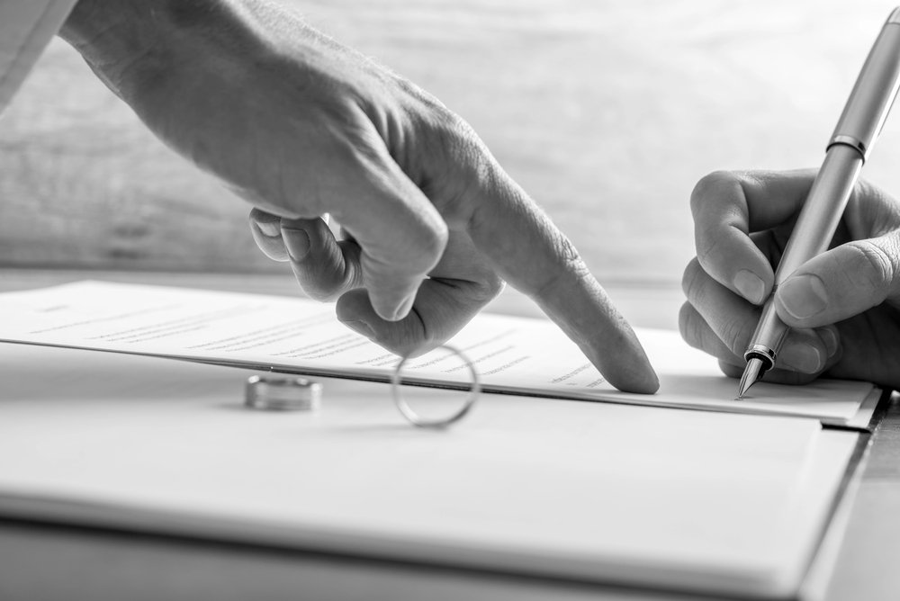 Legal and Emotional Challenges of Divorcing a High-Net-Worth Individual: Protecting Your Interests and Securing Fair Compensation